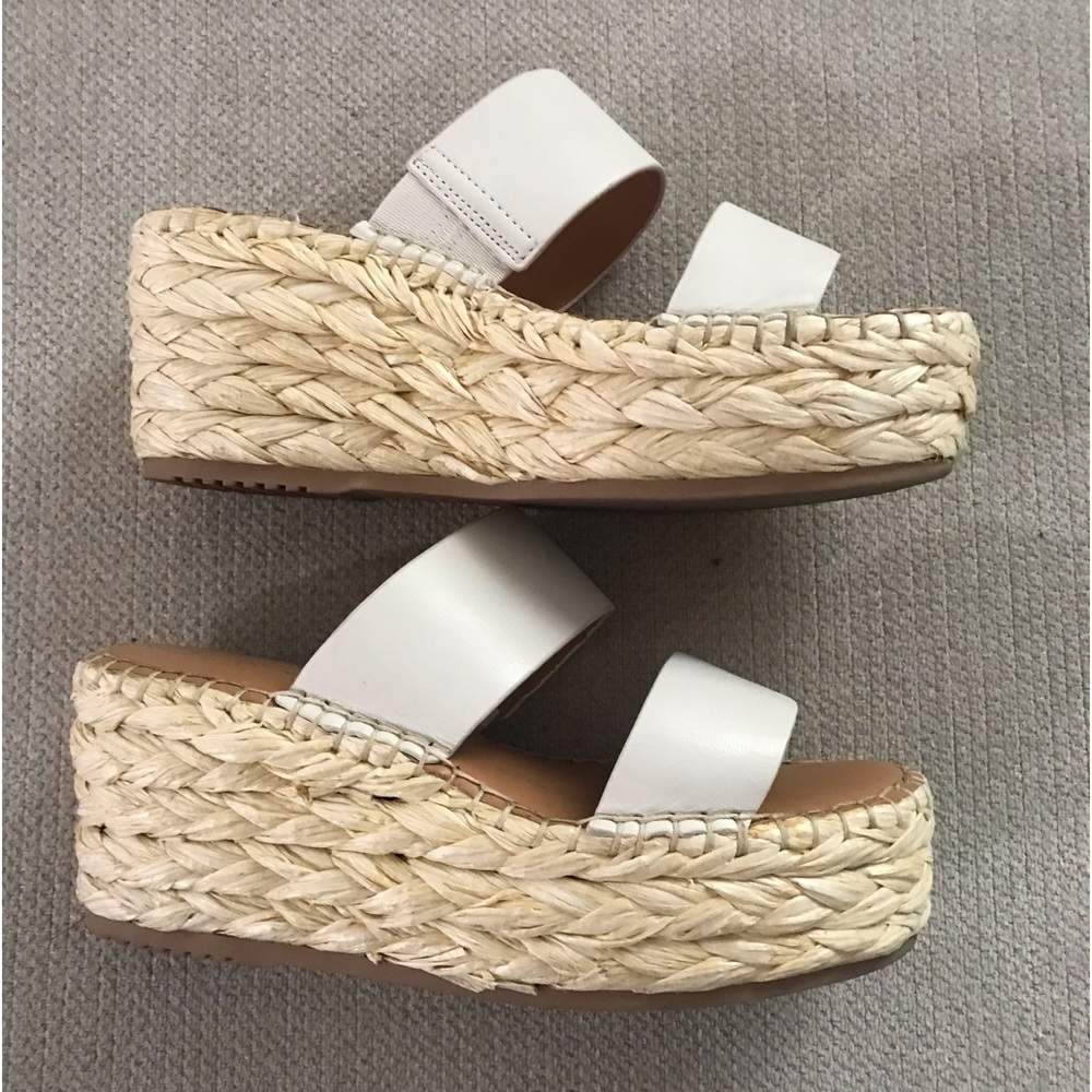 💗Splendid wedges- size 6.5 in white💗